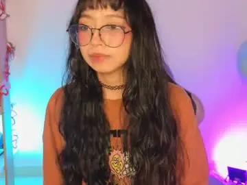 Chaturbate Sex Chat of yommi_winx_