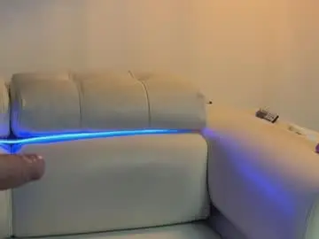 Chaturbate Live Sex Cam of loly_pop_1