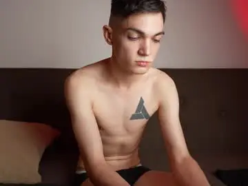 Chaturbate Nude Webcam of mattyaiden