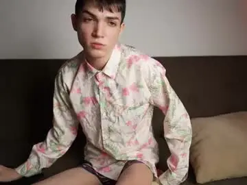 Chaturbate Adult Video Chat of mattyaiden