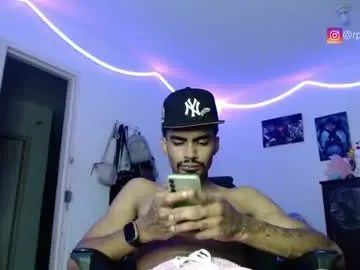 Chaturbate Best live sex cam show of zhataneyes