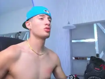 Chaturbate Watch Live Sex Cams of hunterrheat