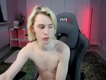 Chaturbate Live Sex Cam of lucidangelok