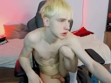 Chaturbate Live Sex Cam of lucidangelok