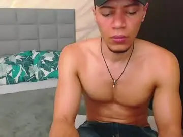 Chaturbate Nude Webcam of mike_rolly