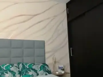 Chaturbate Watch Live Sex Cams of mike_rolly