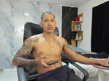 Chaturbate Live Sex of slim_master12