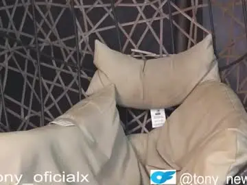 Chaturbate Nude Webcam of tony_newmen