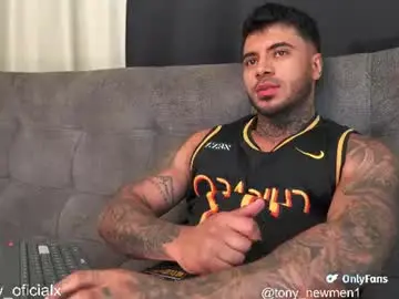 Chaturbate Sex Cam of tony_newmen