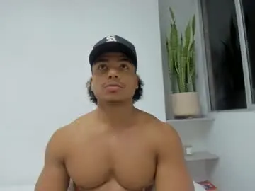 Chaturbate Best live sex cam show of xavier_colleman