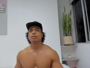 Chaturbate Free Live Porn of xavier_colleman