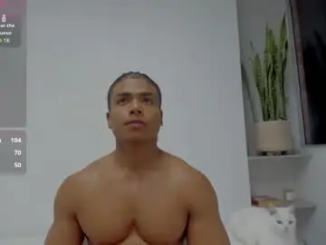 Chaturbate Best live sex cam show of xavier_colleman