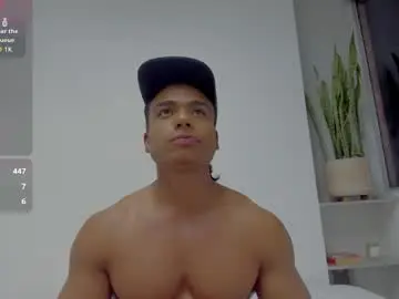 Chaturbate Free Live Porn of xavier_colleman