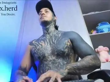 Chaturbate Watch Live Sex Cams of jaxxxonherd