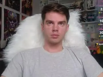 Chaturbate Live Sex Cam of oxmikexo