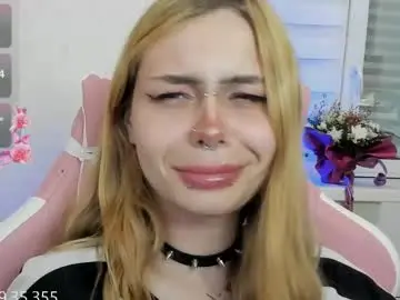 Chaturbate Adult Webcam of melonipinkbb