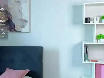 Chaturbate Watch Live Sex Cams of mariamcreedon