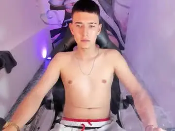 Chaturbate Sex Cam of aleckk_boy