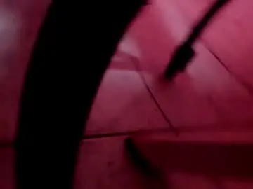 Chaturbate Live Porn of aleckk_boy