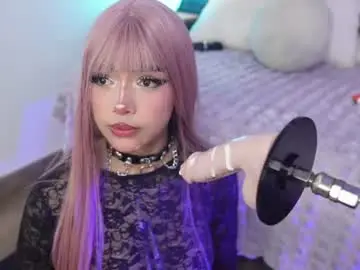 Chaturbate Live Sex Cam of _viollettenoir_