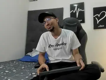 Chaturbate Adult Webcams of morecumhere