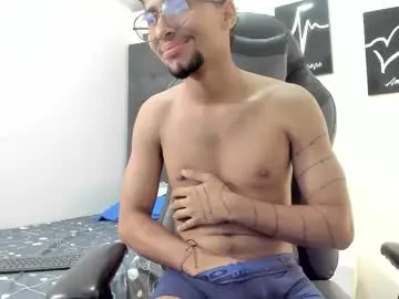 Chaturbate Live Sex of morecumhere