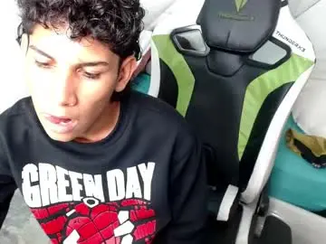 Chaturbate Sex Chat of taylorr_junior_