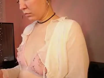 Chaturbate Best live sex cam show of yess_kiki