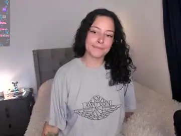 Chaturbate Best live sex cam show of aqua_emilly