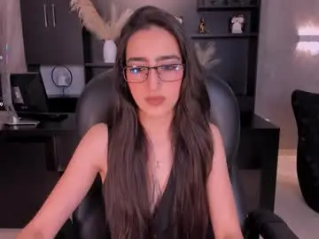 Chaturbate Free Live Porn of larisasmirnov