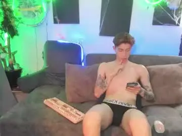 Chaturbate Live Porn of eliann_adam