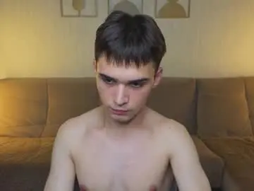 Chaturbate Free Porn Cam of simonboy592