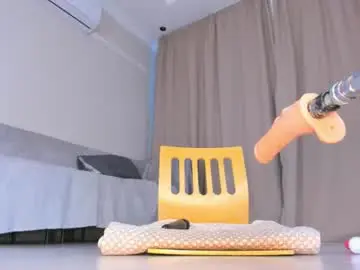 Chaturbate Nude Webcam of cherrypie_001