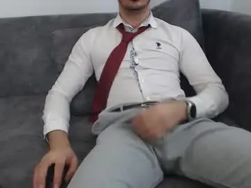 Chaturbate Live Sex Cam of dirtyybooyy77