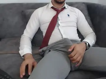 Chaturbate Live Porn of dirtyybooyy77