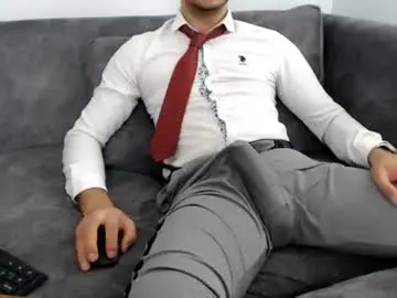 Chaturbate Sex Cam of dirtyybooyy77