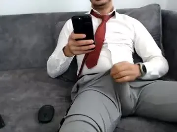 Chaturbate Live Sex of dirtyybooyy77