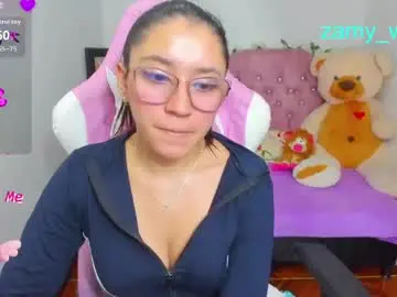 Chaturbate Nude Webcam of karla_cutee1