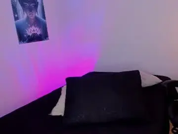 Chaturbate Nude Webcam of melanyrouse1