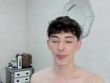 Chaturbate Nude Webcam of mikebelf4