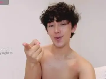 Chaturbate Live Sex Cam of mikebelf4