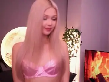 Chaturbate Live Sex Cam of mirianscorgie