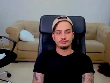 Chaturbate Nude Webcam of brandontatex