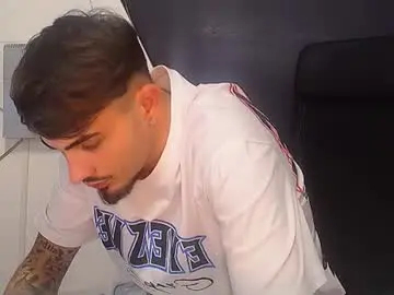 Chaturbate Adult Webcams of brandontatex