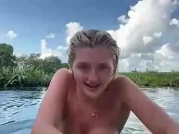 Chaturbate Sex Chat of itslunaaaaa