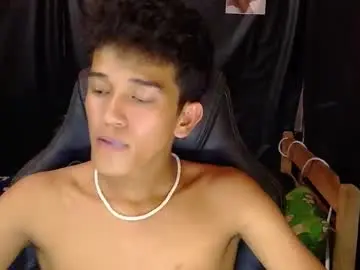 Chaturbate Free Live Porn of ken_bigcockxx