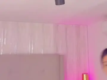 Chaturbate Live Sex of valeriah_