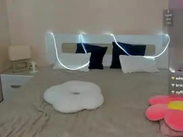 Chaturbate Adult Video Chat of m0neyken_