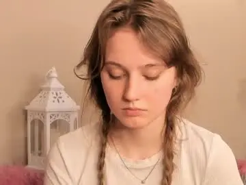 Chaturbate Live Sex Cam of marquitamergel