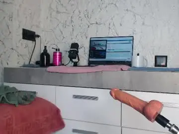Chaturbate Adult Webcam of simplegirl1996